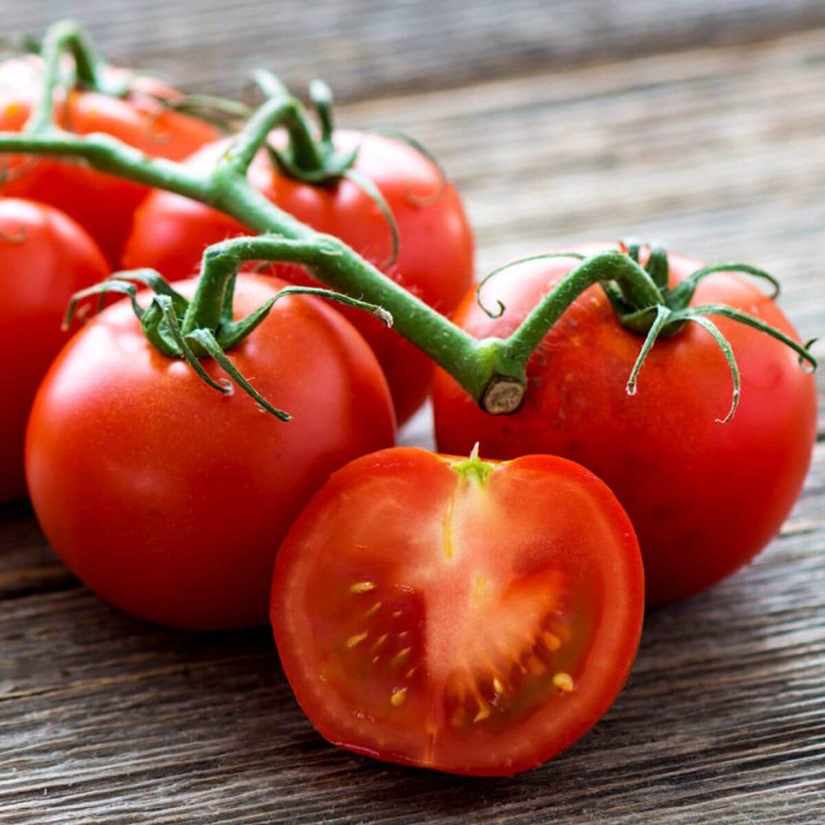 Deep Red Tomato Seeds