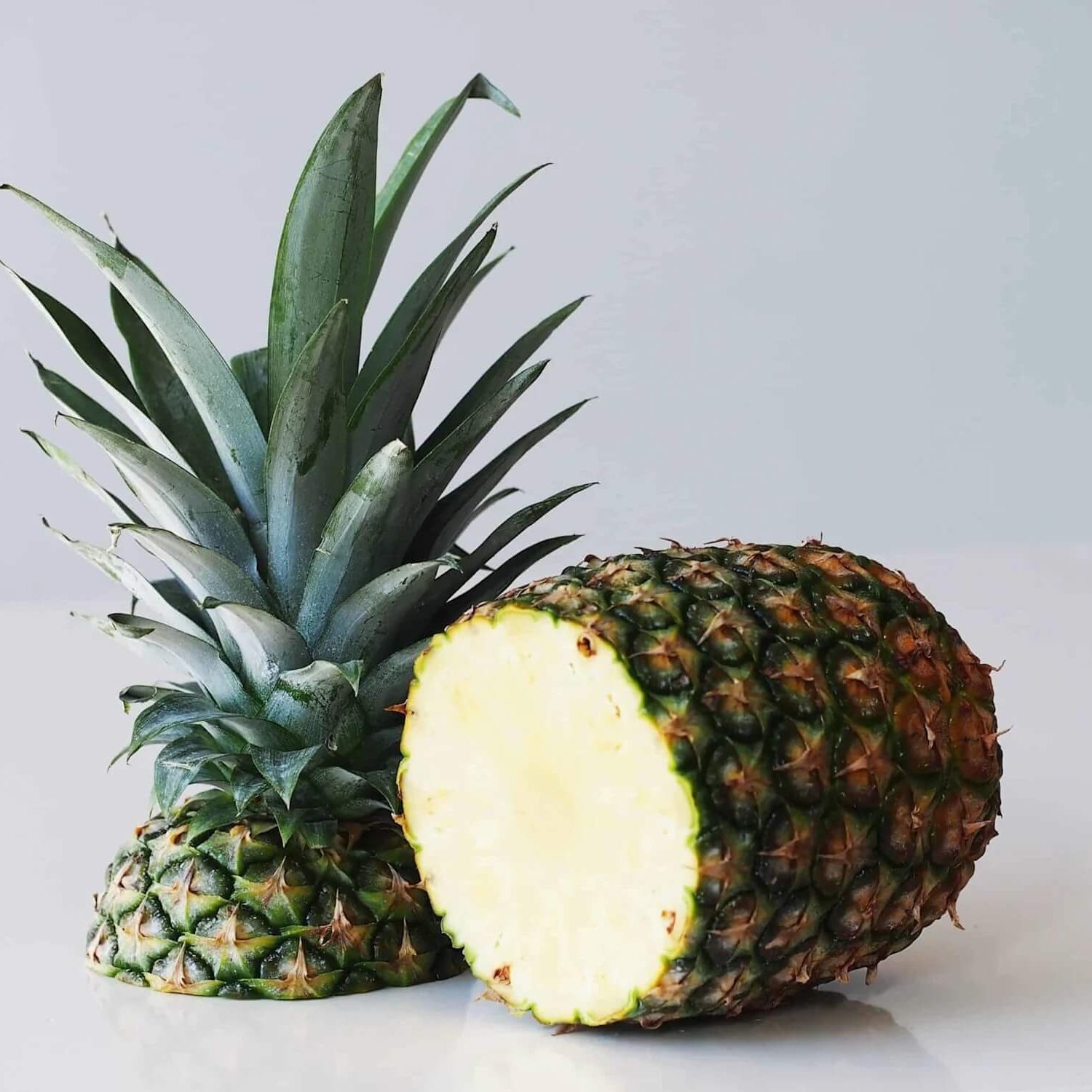White Flesh Pineapple Seeds